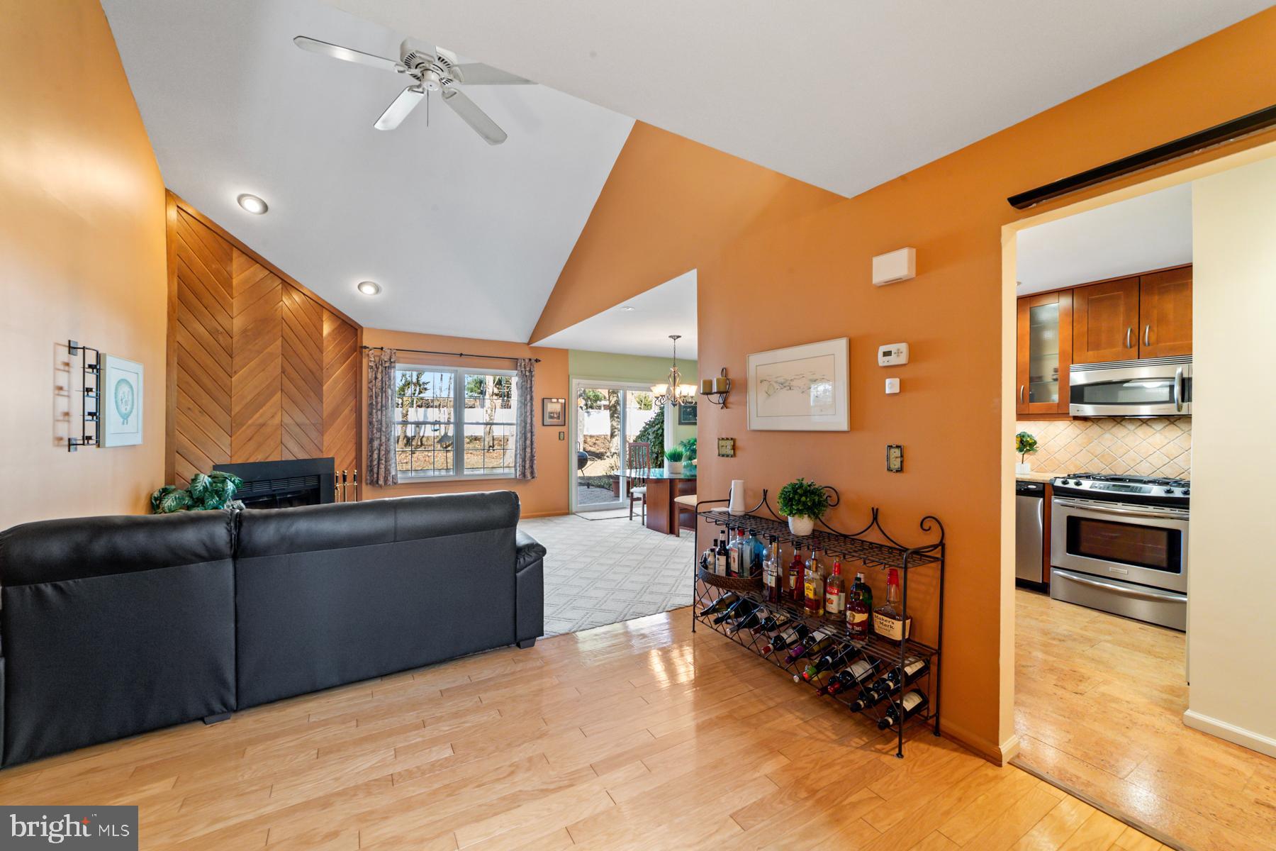86 Cypress Dr