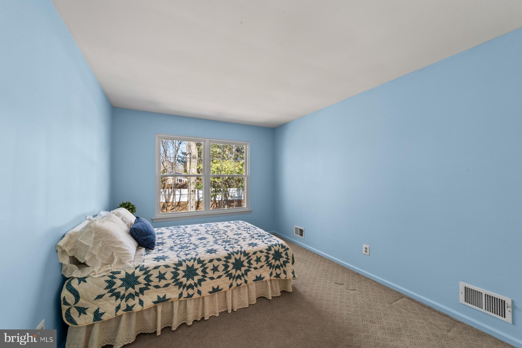 86 Cypress Dr