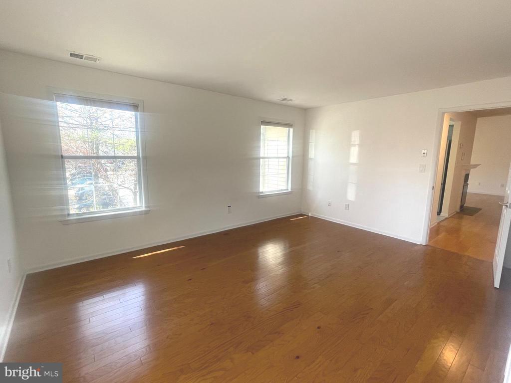 120 ACADIA CT #10