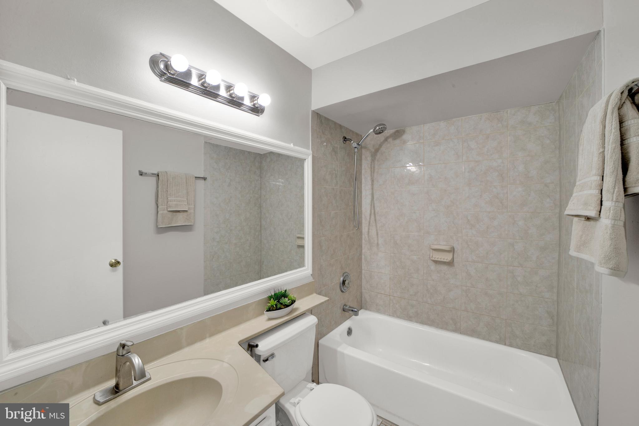 109 Wrangel Ct #1
