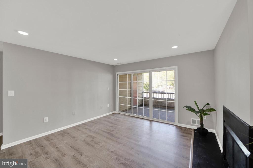 109 Wrangel Ct #1