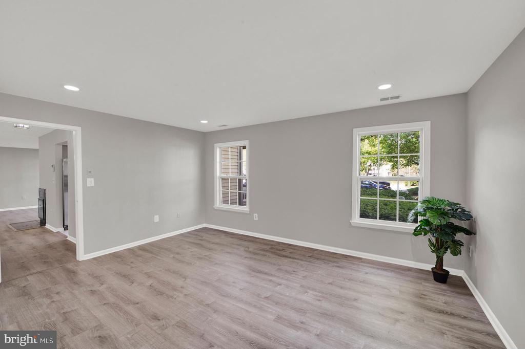 109 Wrangel Ct #1