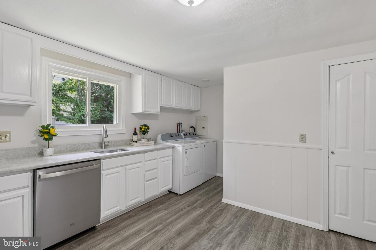 35 Wallace Rd