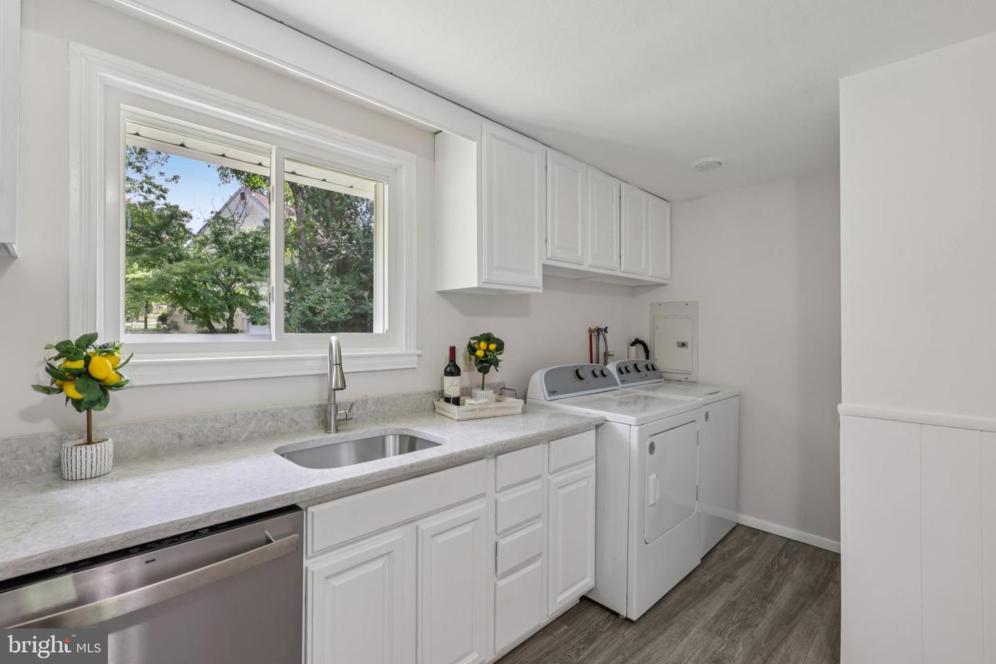 35 Wallace Rd