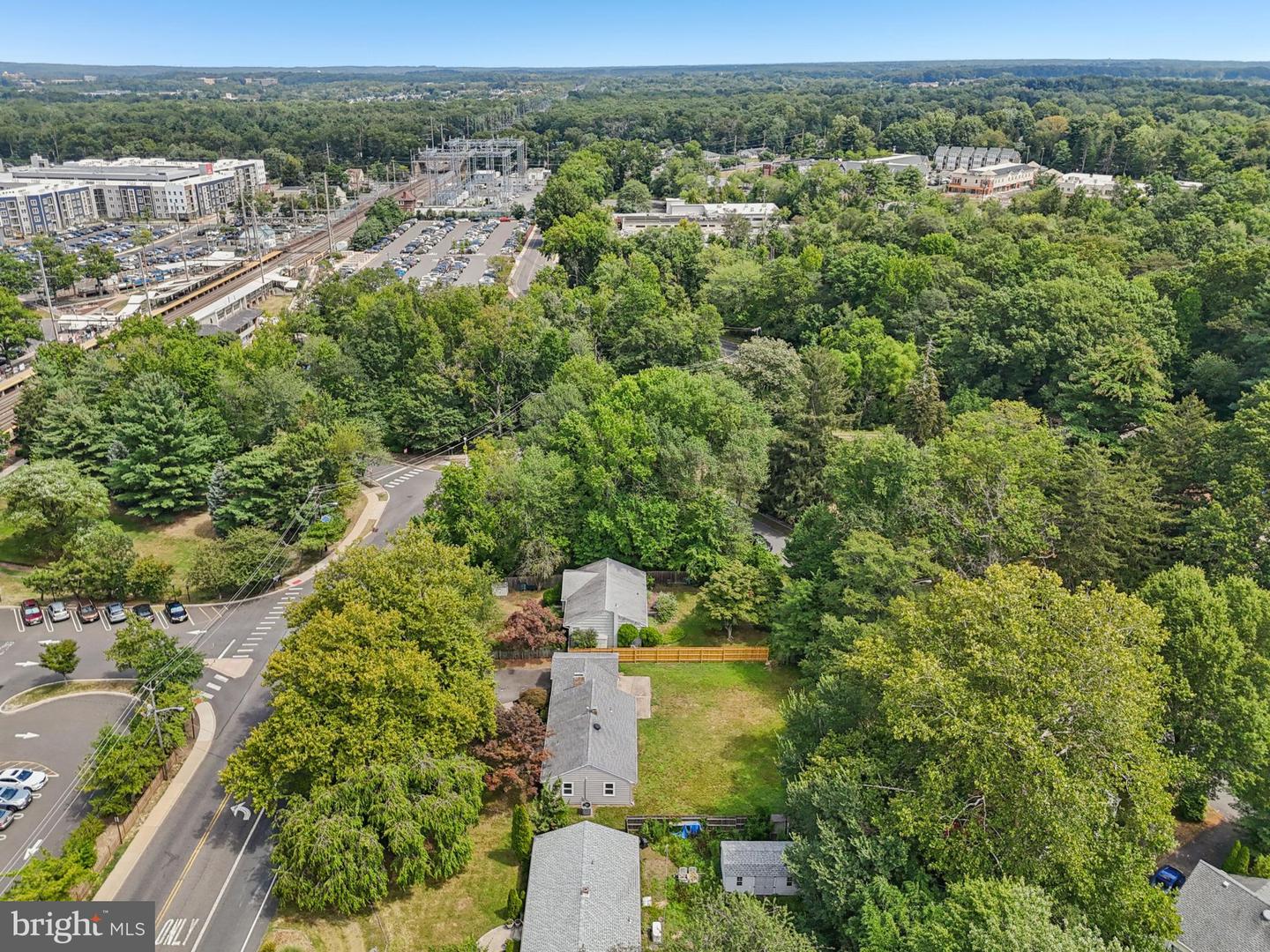 35 Wallace Rd