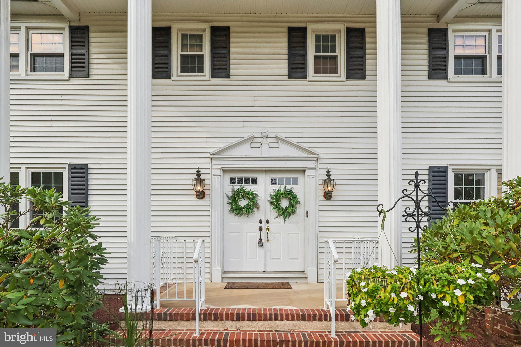 15 TINA DRIVE