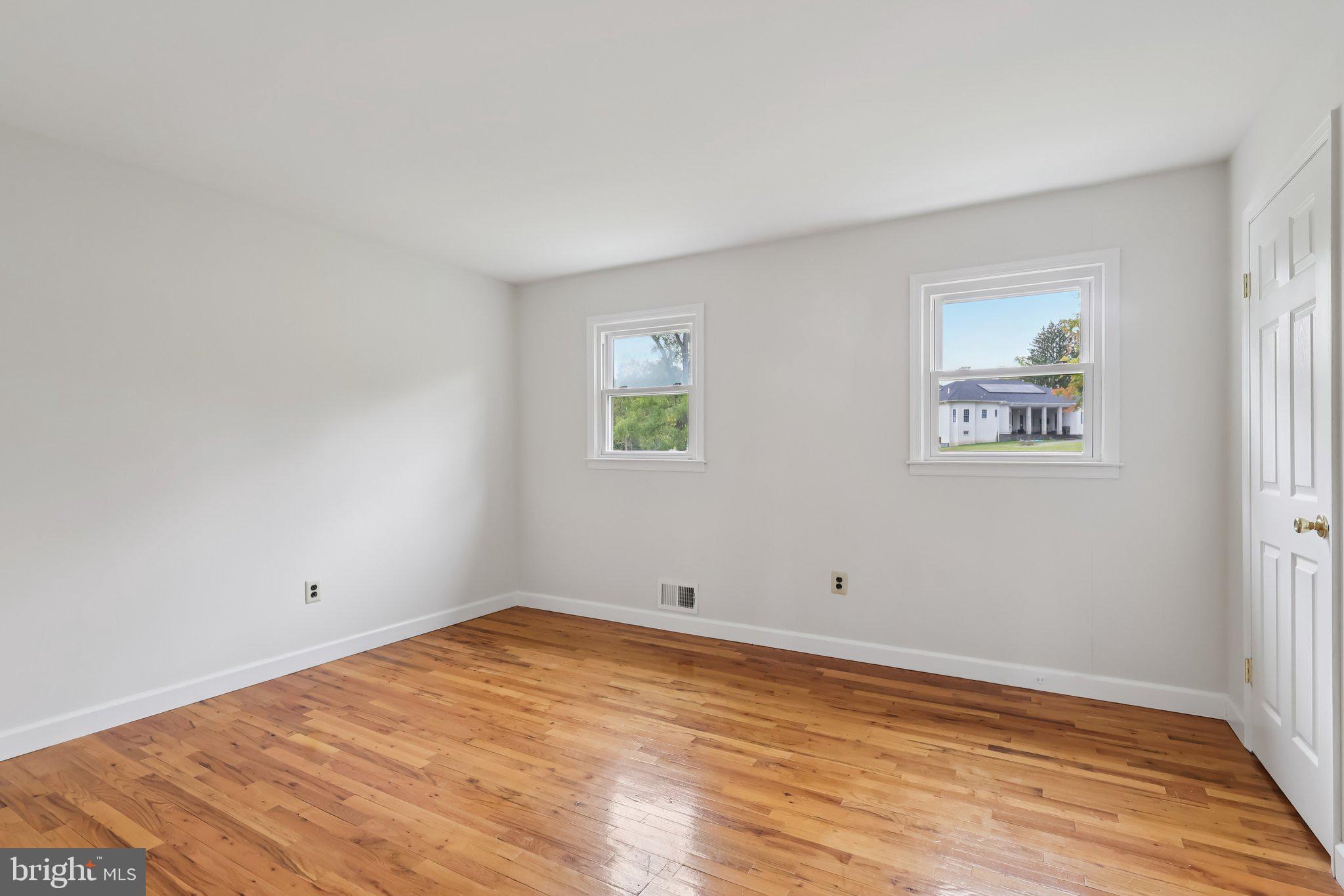 15 TINA DRIVE