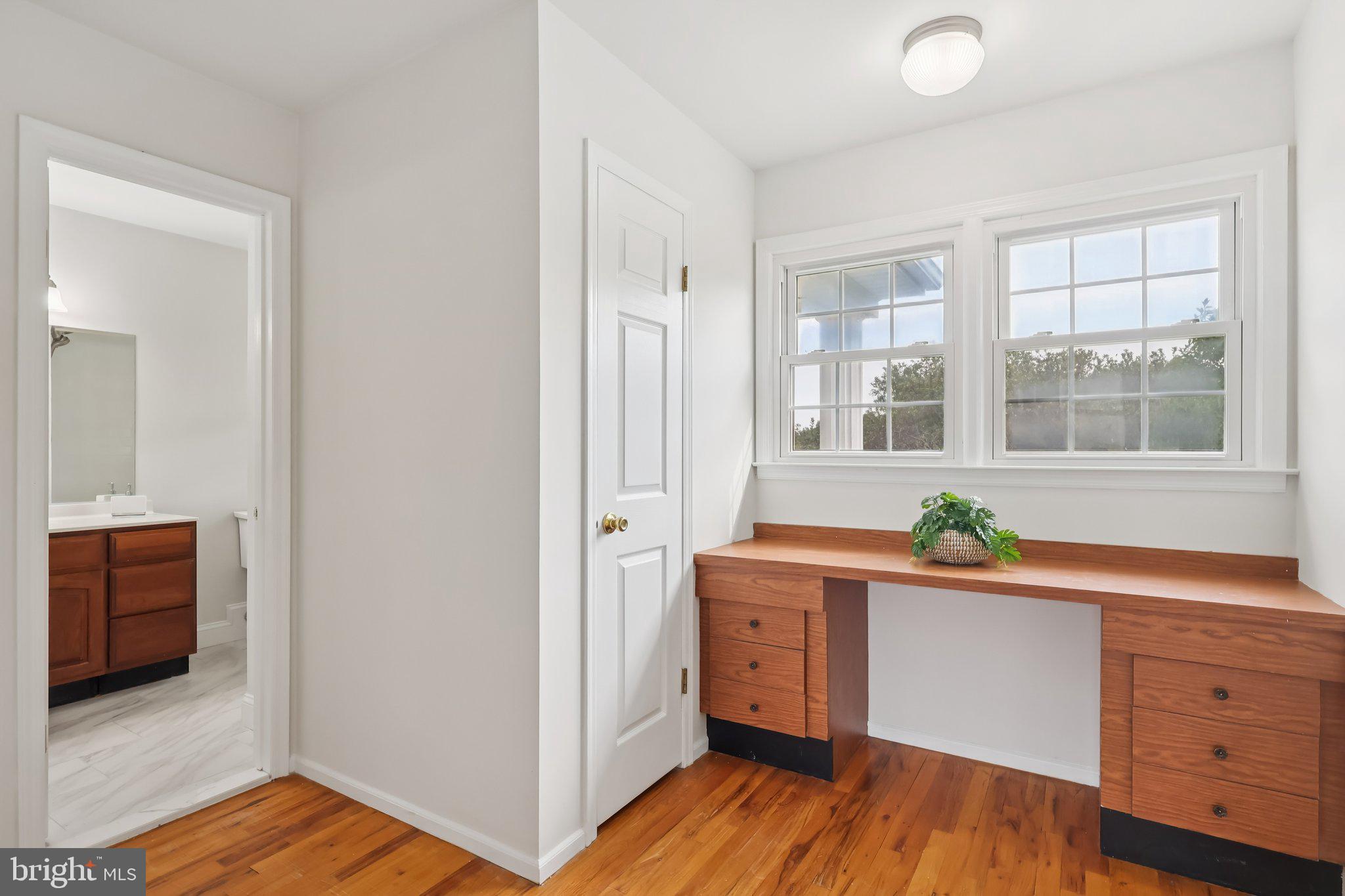 15 TINA DRIVE