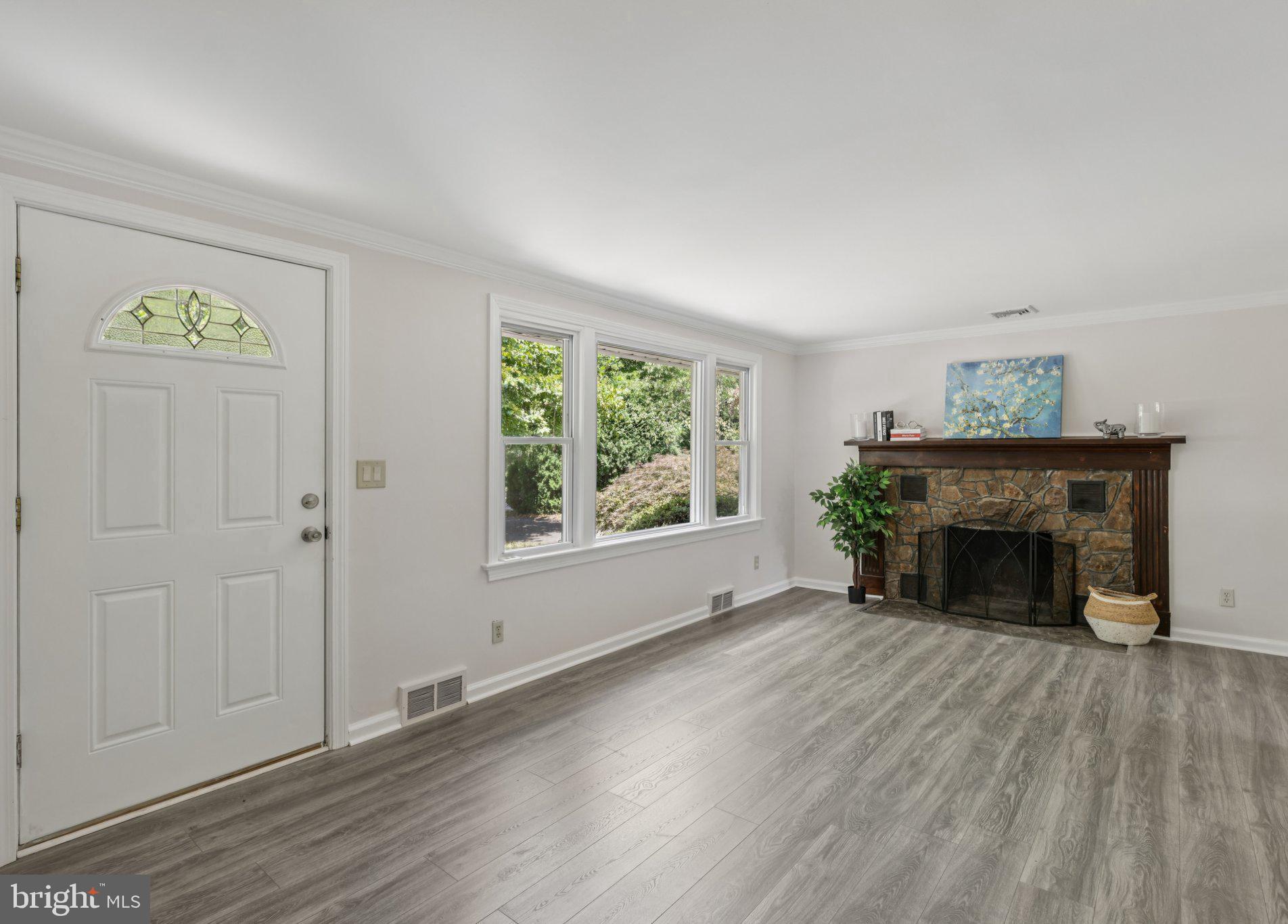 35 WALLACE ROAD