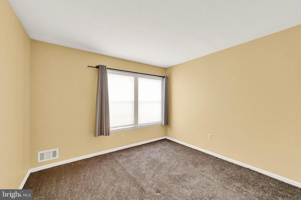115 CASCADE COURT 4