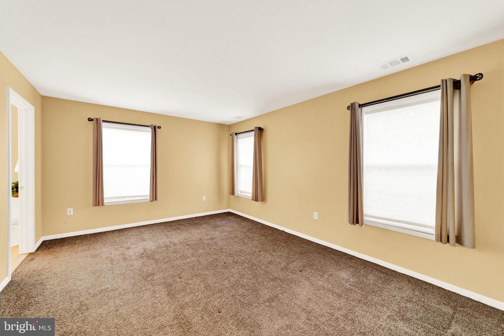 115 CASCADE COURT 4