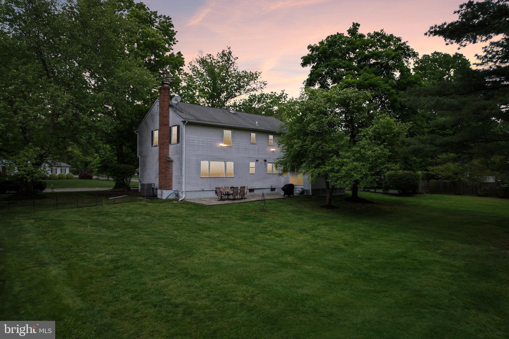 6 INDIAN RUN ROAD