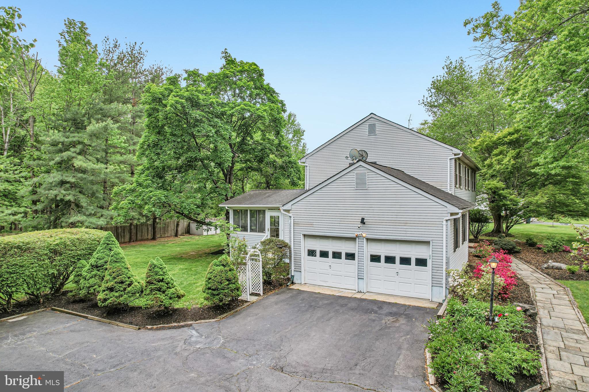 6 INDIAN RUN ROAD