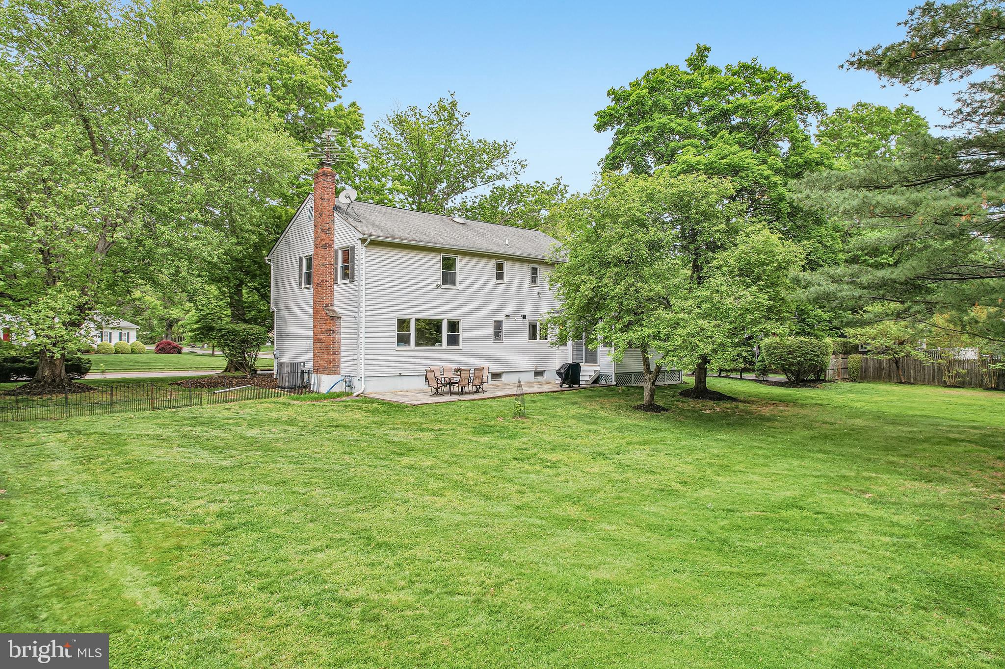 6 INDIAN RUN ROAD