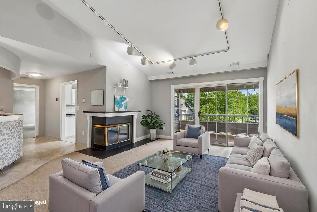 107 LASSEN COURT 12