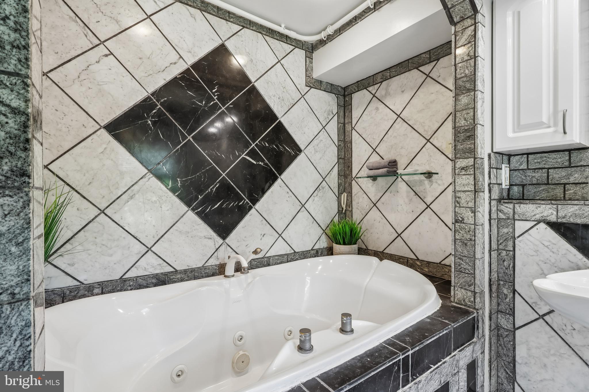 107 LASSEN COURT 12