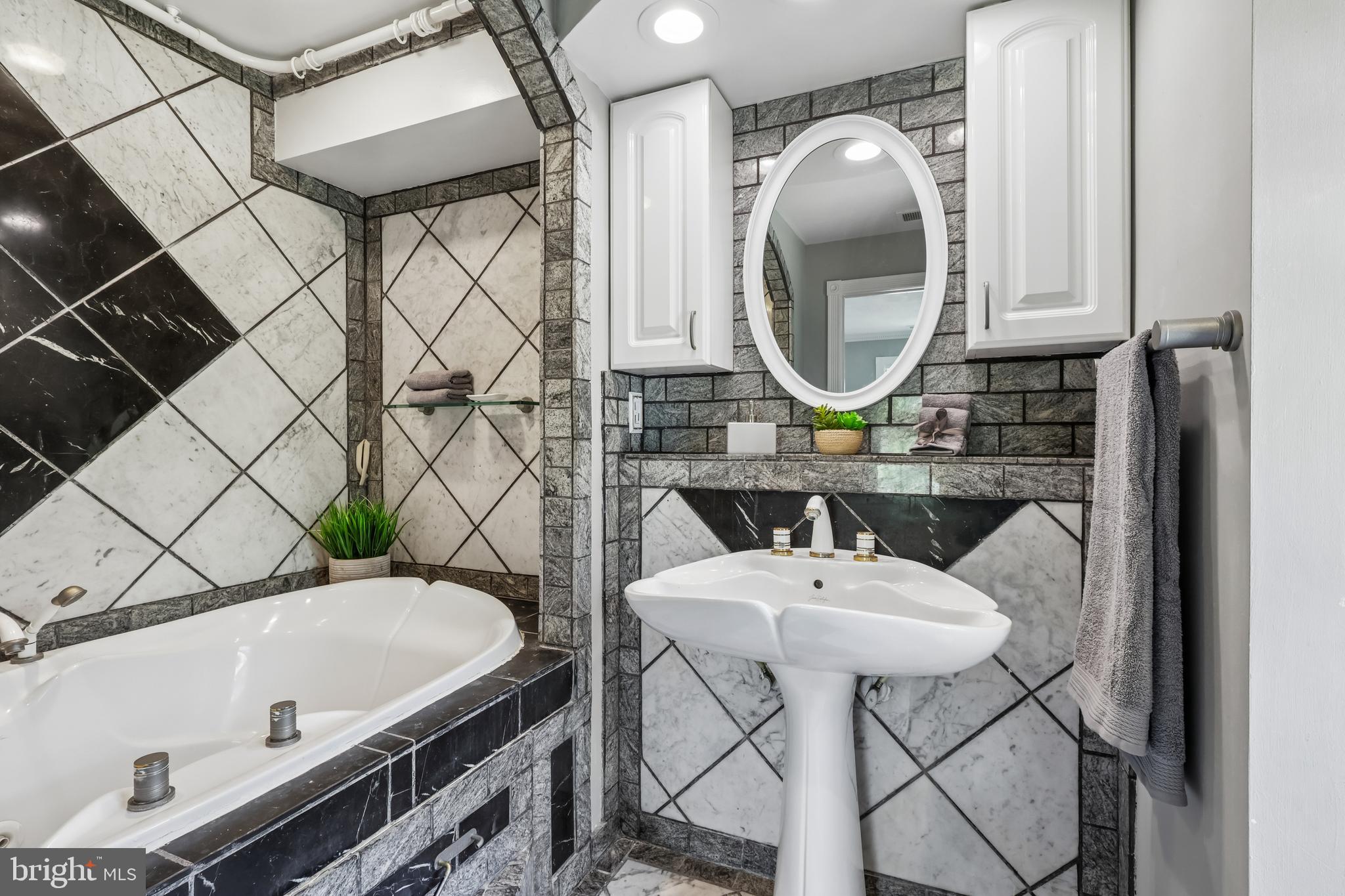 107 LASSEN COURT 12