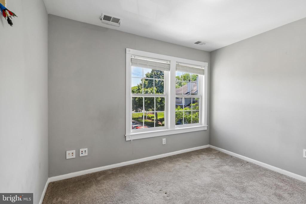 107 LASSEN COURT 12