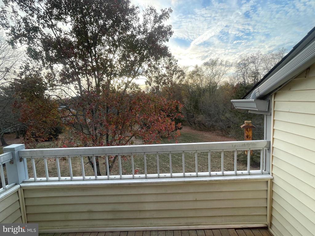 205 SALEM COURT Unit: 10