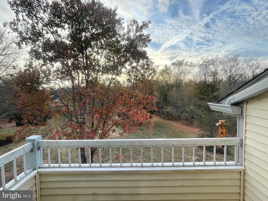 205 SALEM COURT Unit: 10