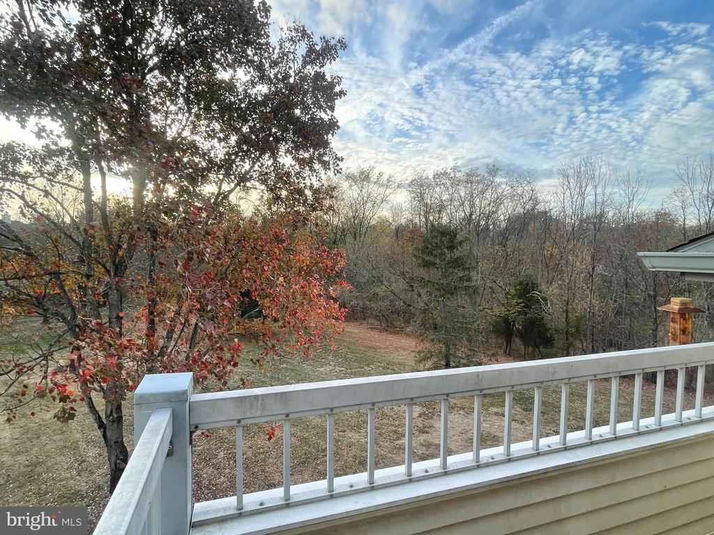 205 SALEM COURT Unit: 10