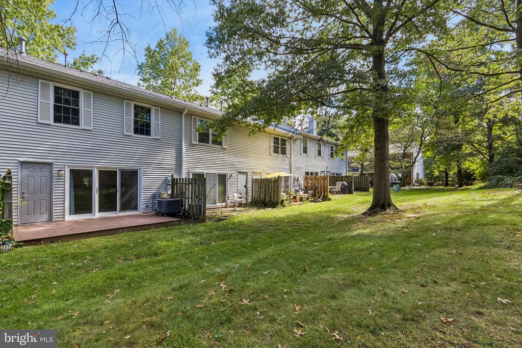 32 MAGNOLIA COURT