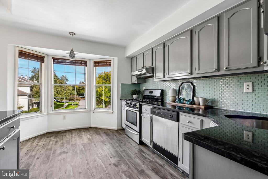 109 DELAMERE DRIVE Unit: 9