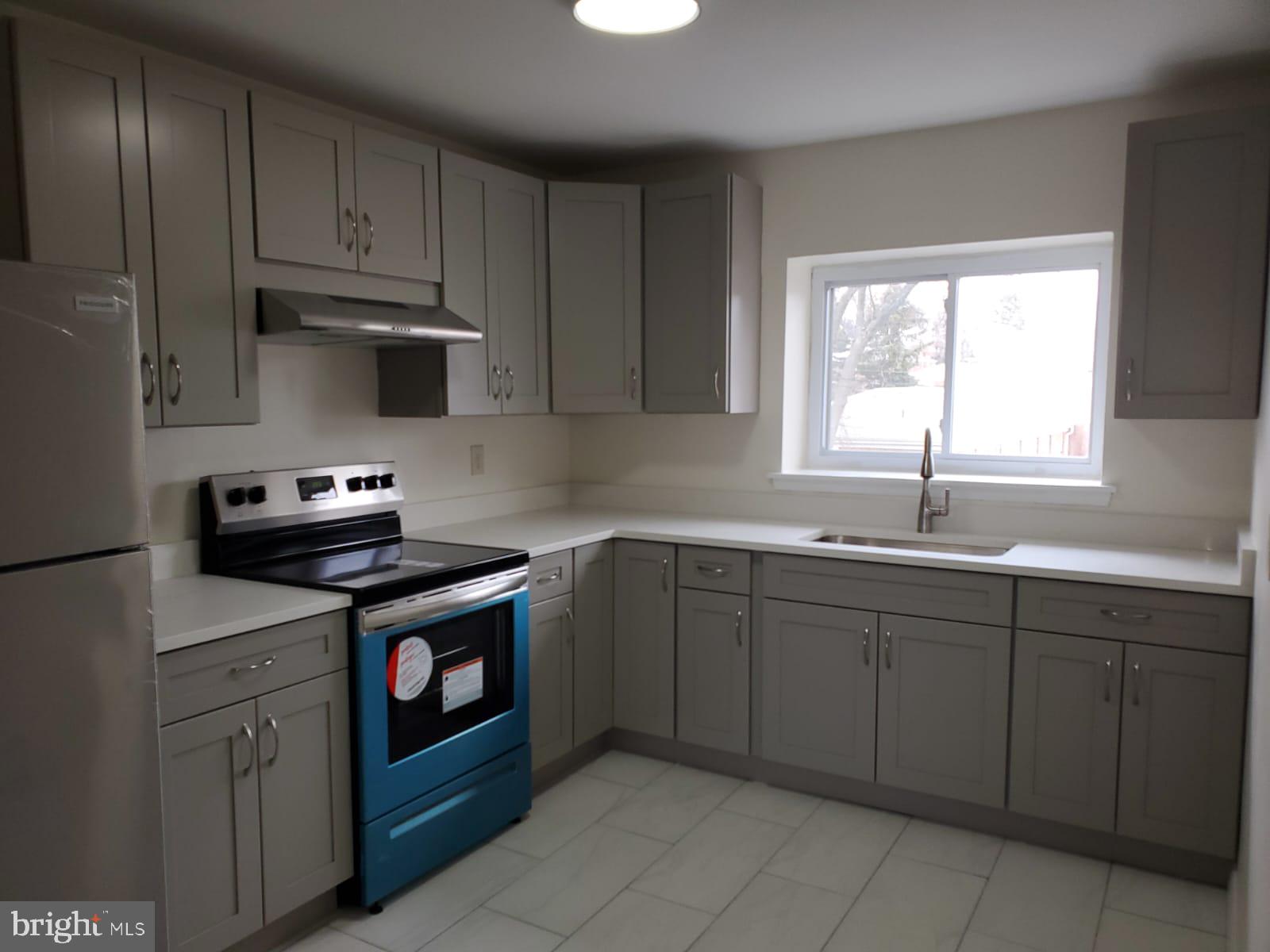 199 N BEVERWYCK RD #C9