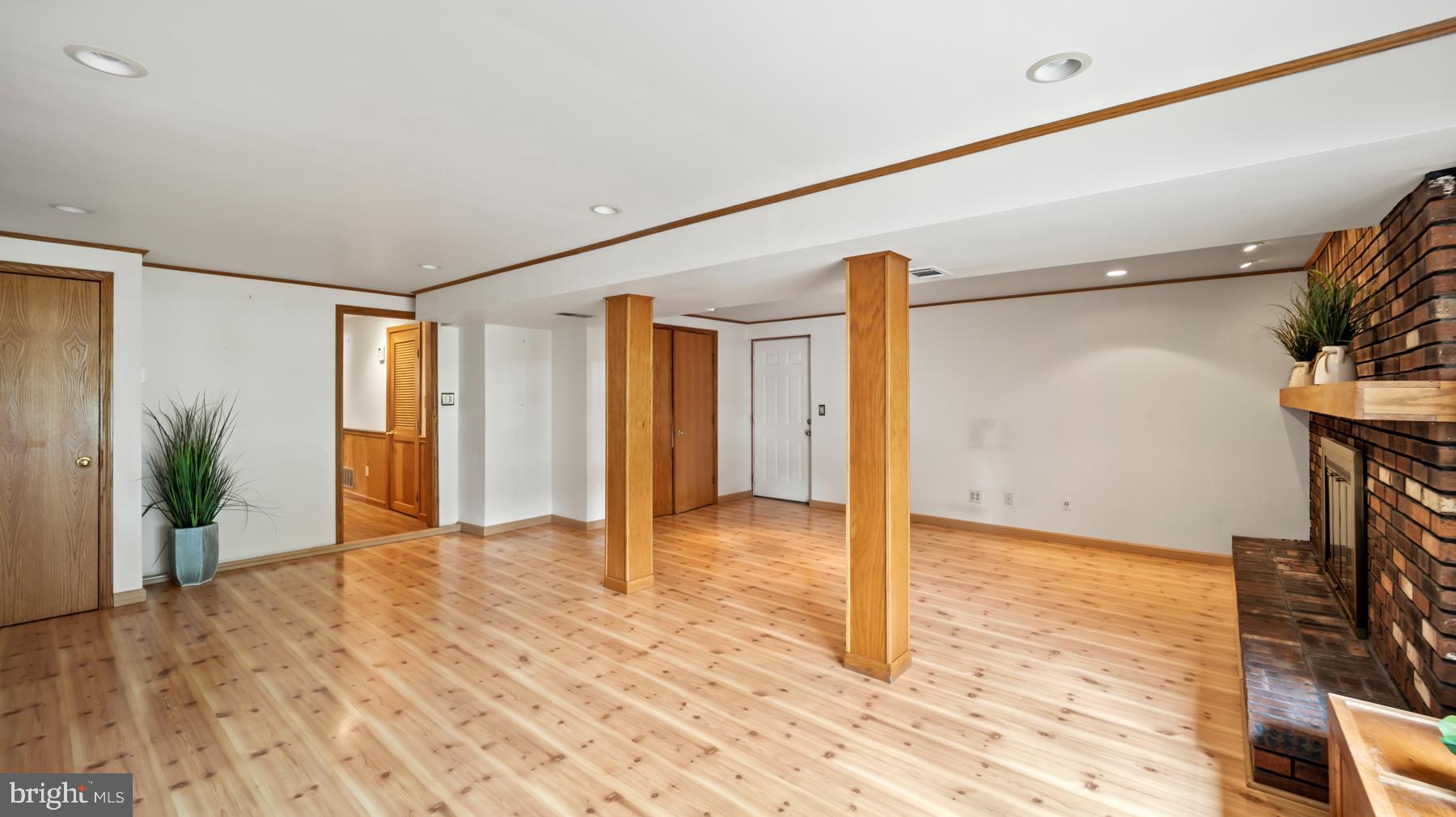 4 TIMBER ROAD