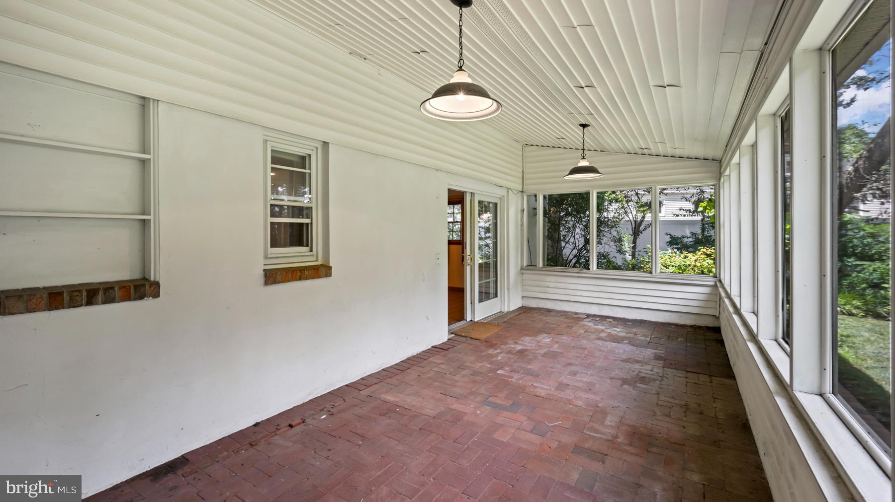 4 TIMBER ROAD