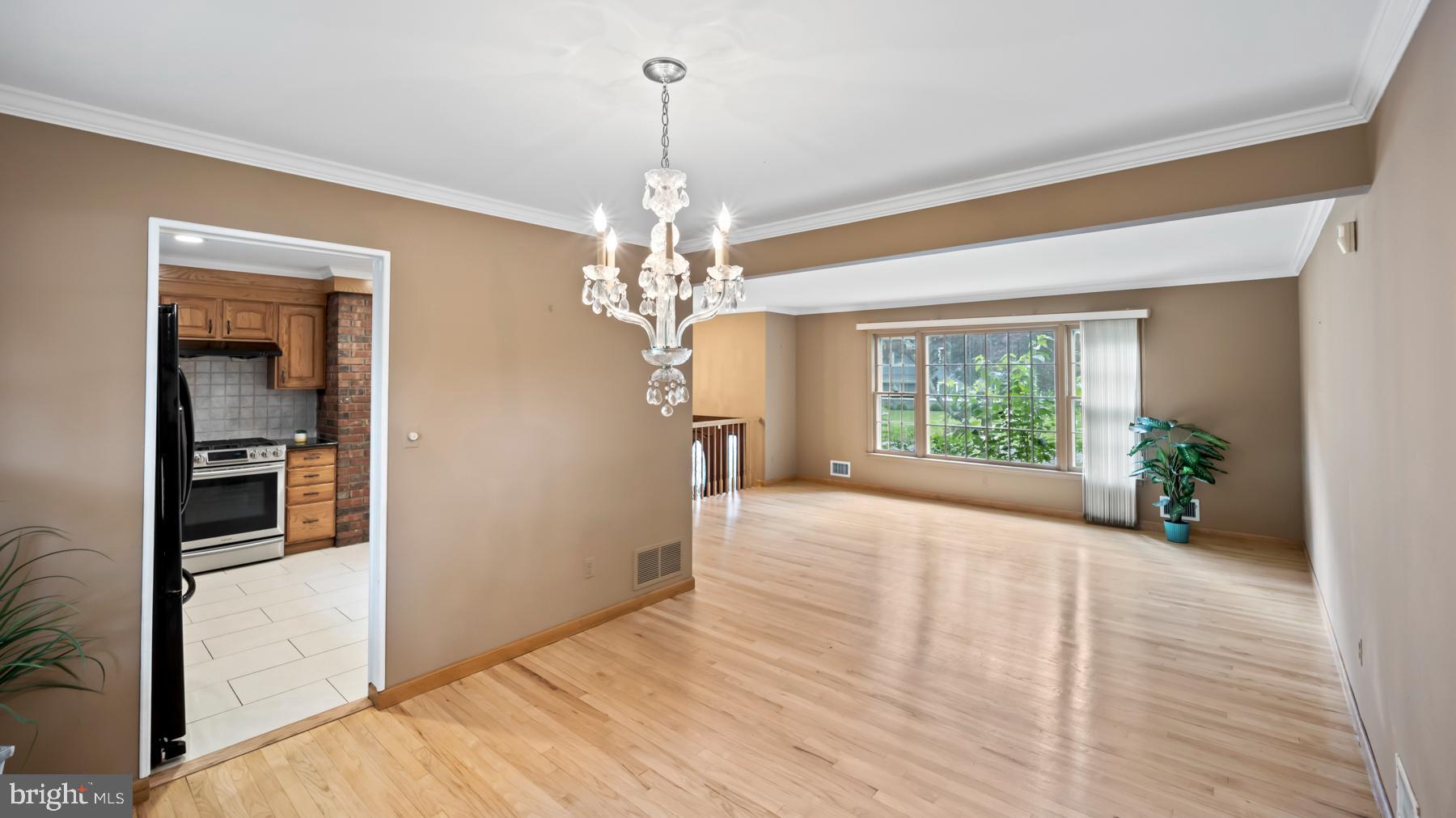 4 TIMBER ROAD