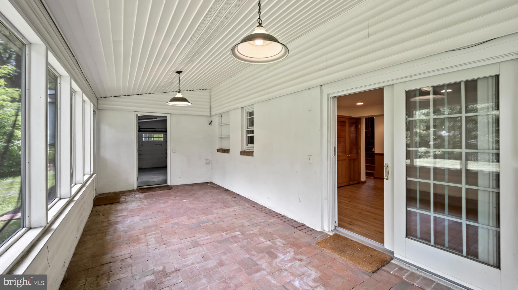 4 TIMBER ROAD