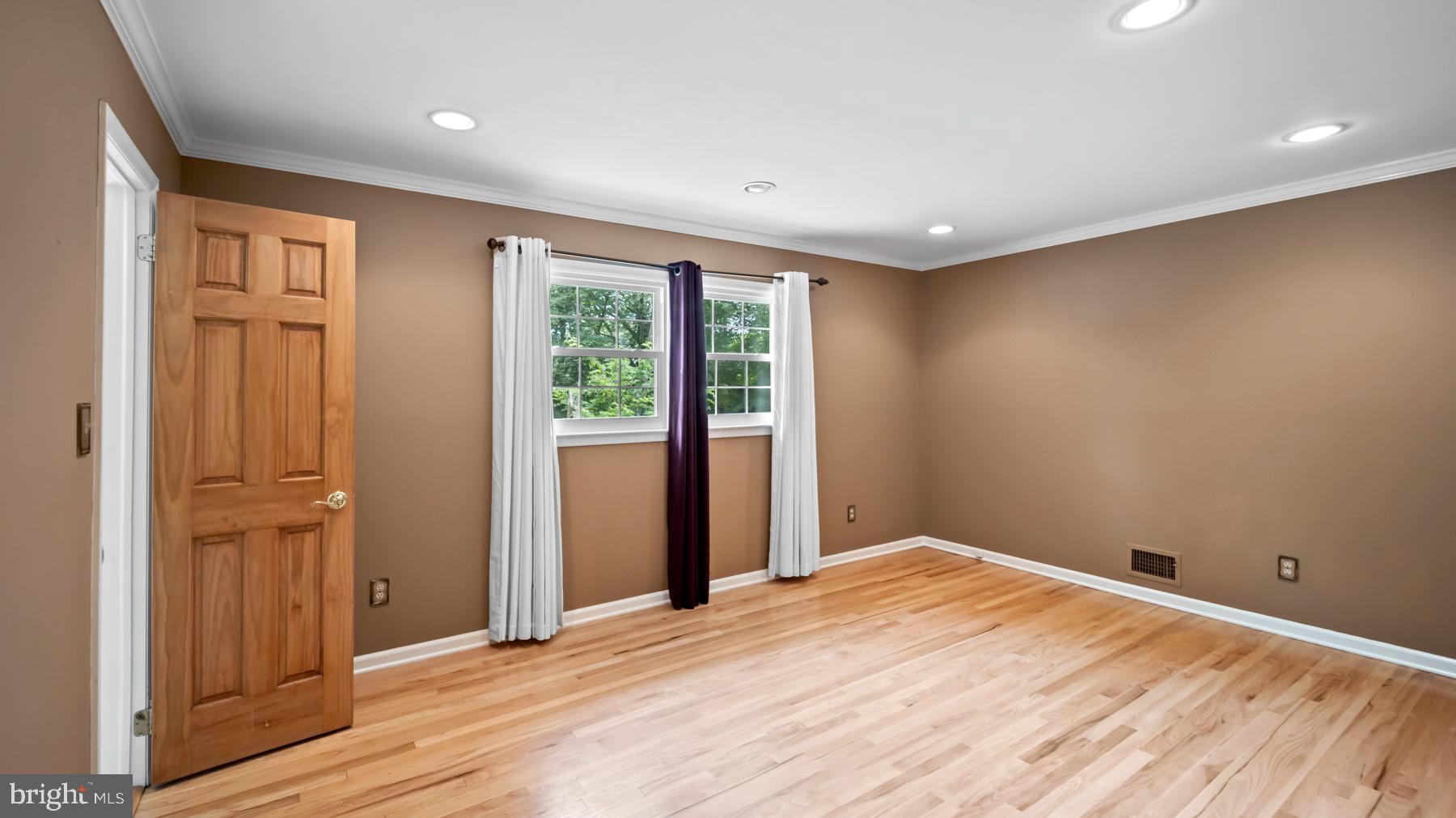 4 TIMBER ROAD