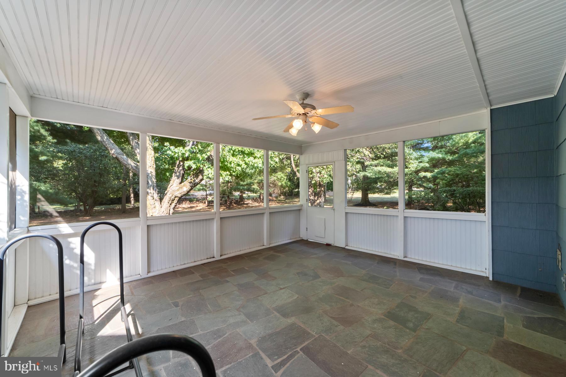 64 Catskill Ct