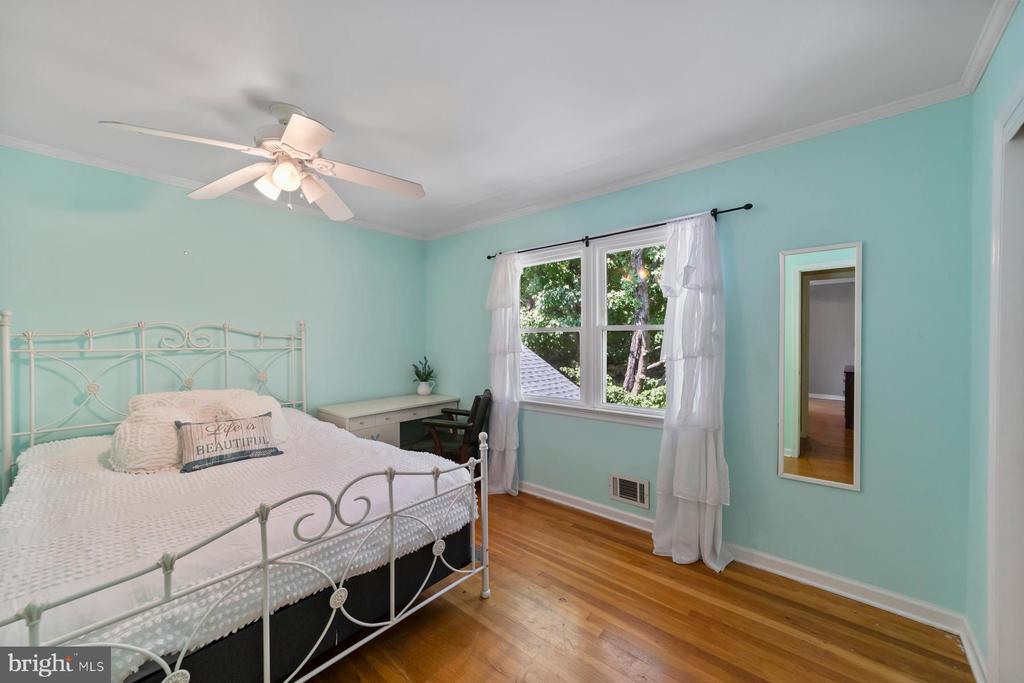 64 Catskill Ct