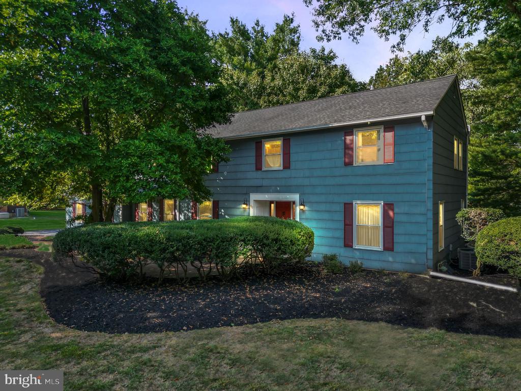64 Catskill Ct