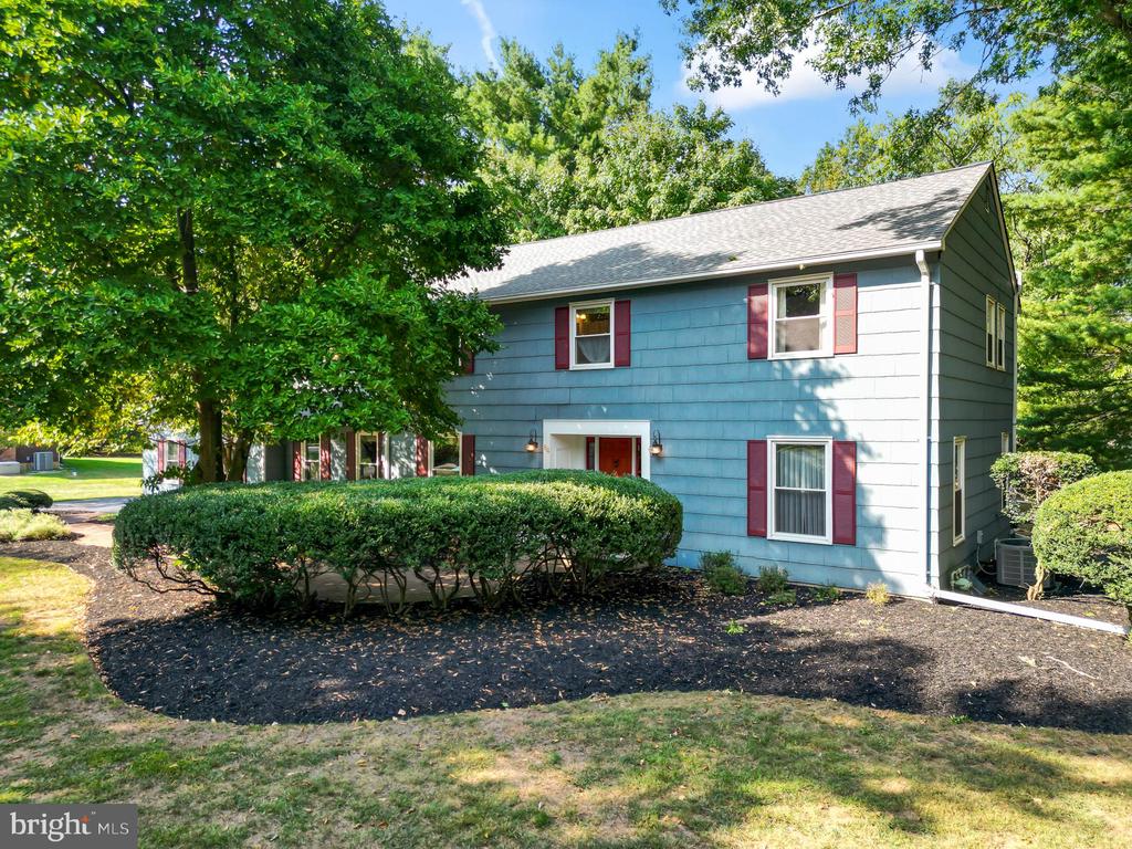 64 Catskill Ct