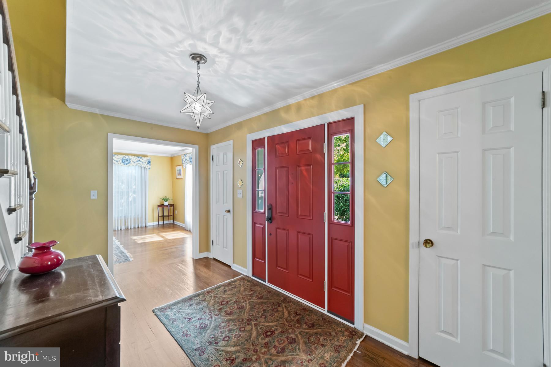 64 Catskill Ct
