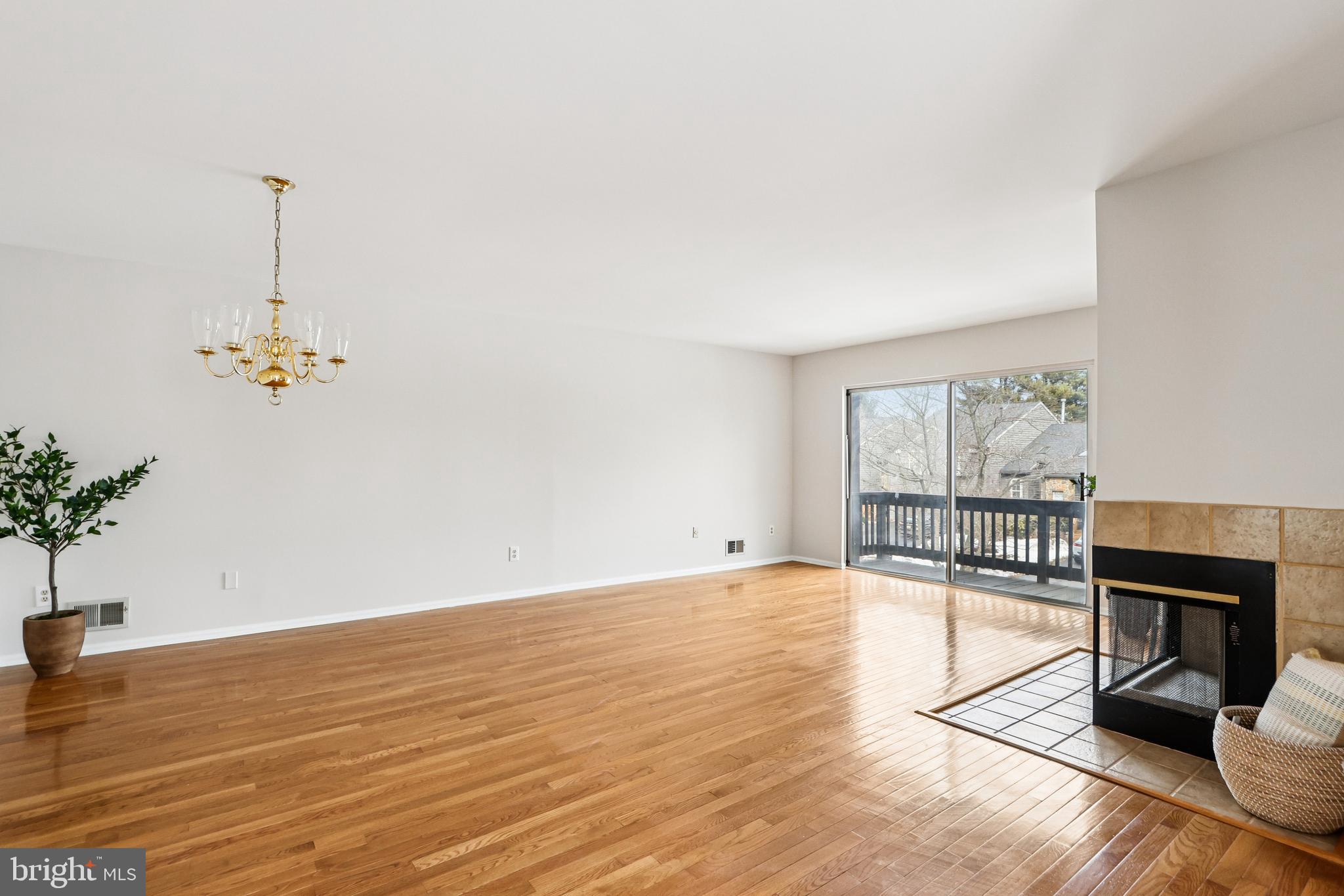 43 WATERTOWN COURT A