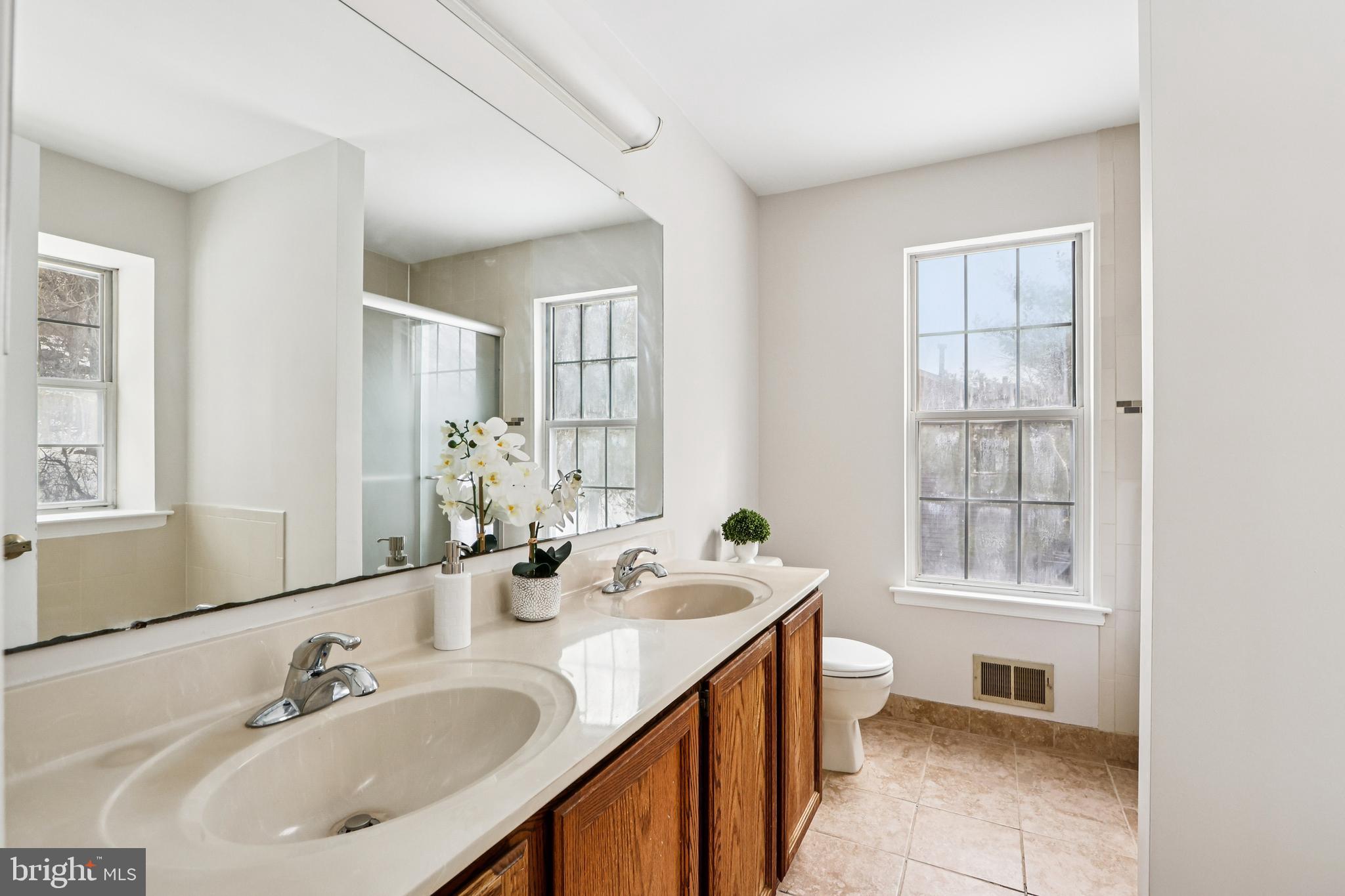 43 WATERTOWN COURT A