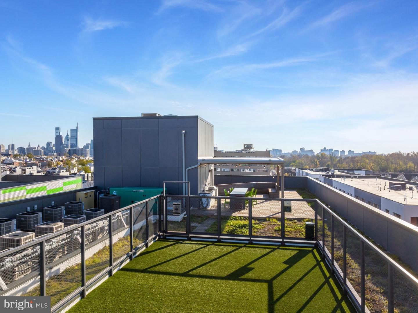 1501 N 31ST STREET Unit: 213