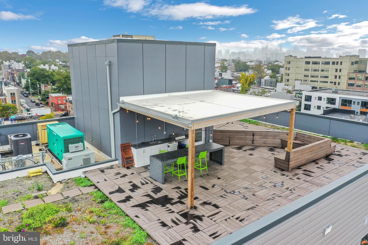 1501 N 31ST STREET Unit: 213