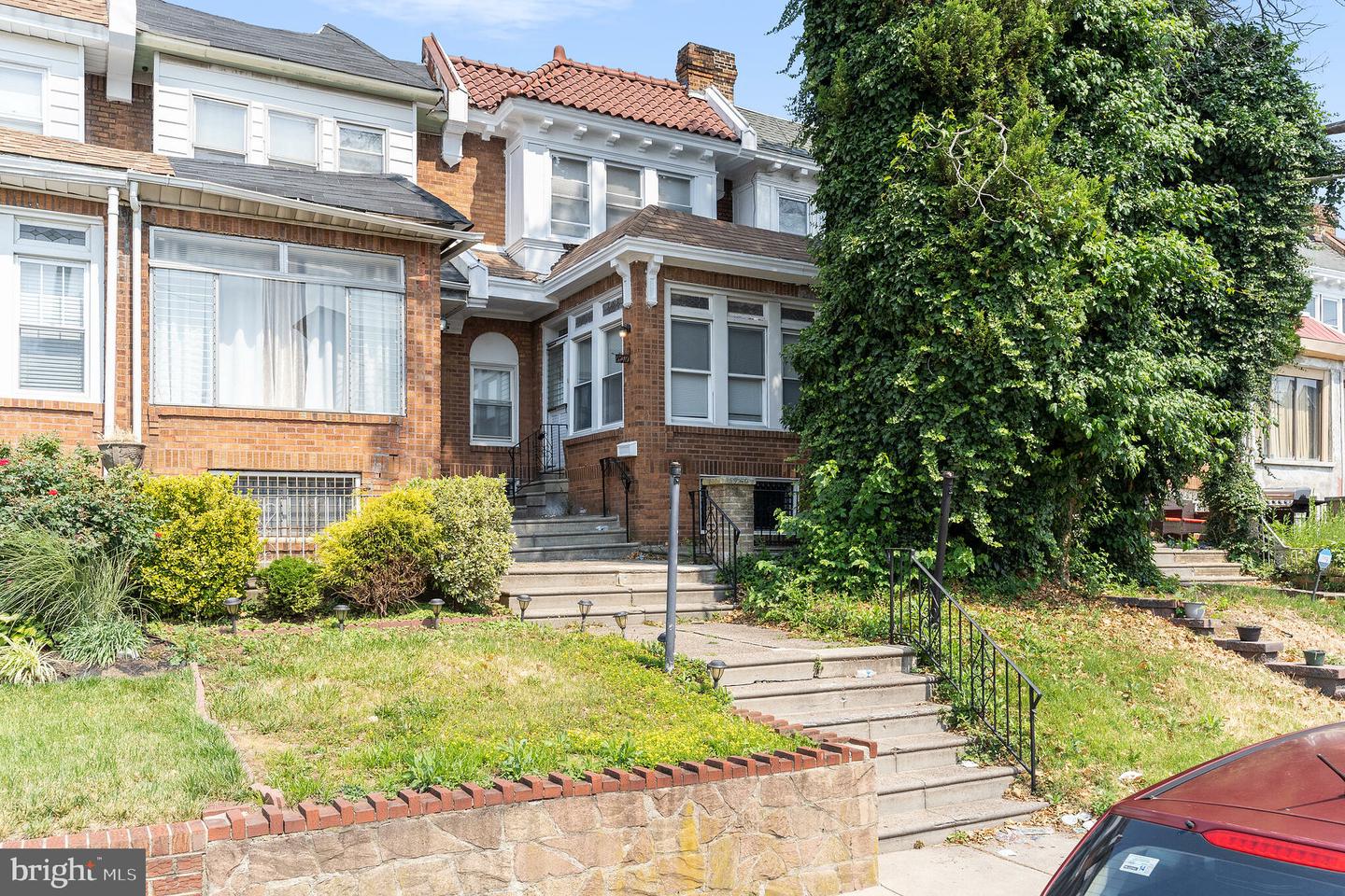 5740 N 16th Street