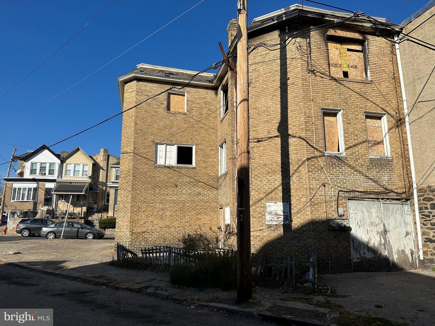 5338 Euclid St
