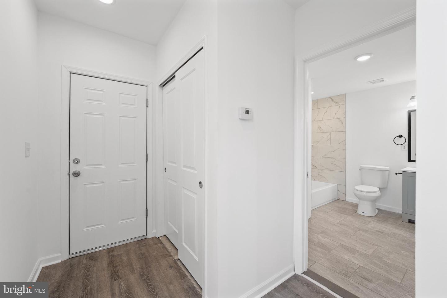 2553 W Harold Street Unit: 1