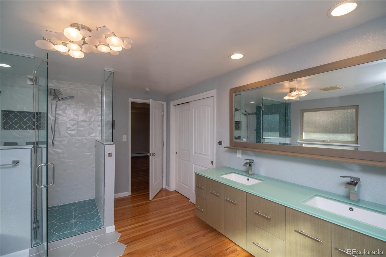 2605 Crabapple Court