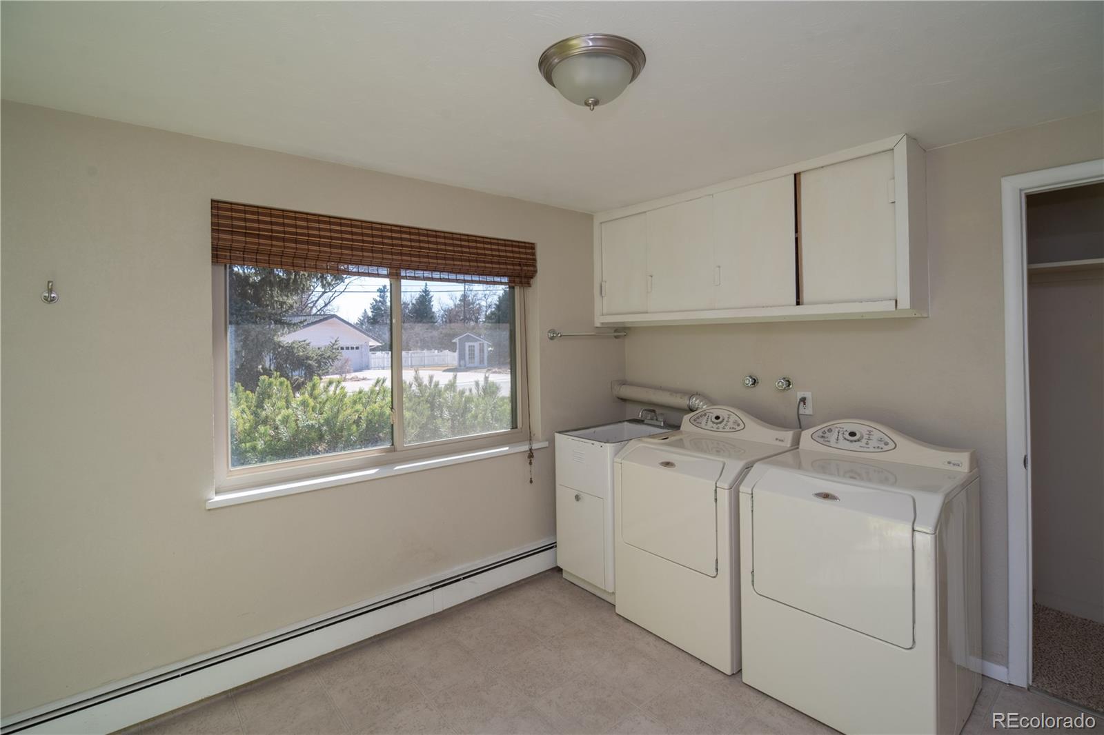2605 Crabapple Court