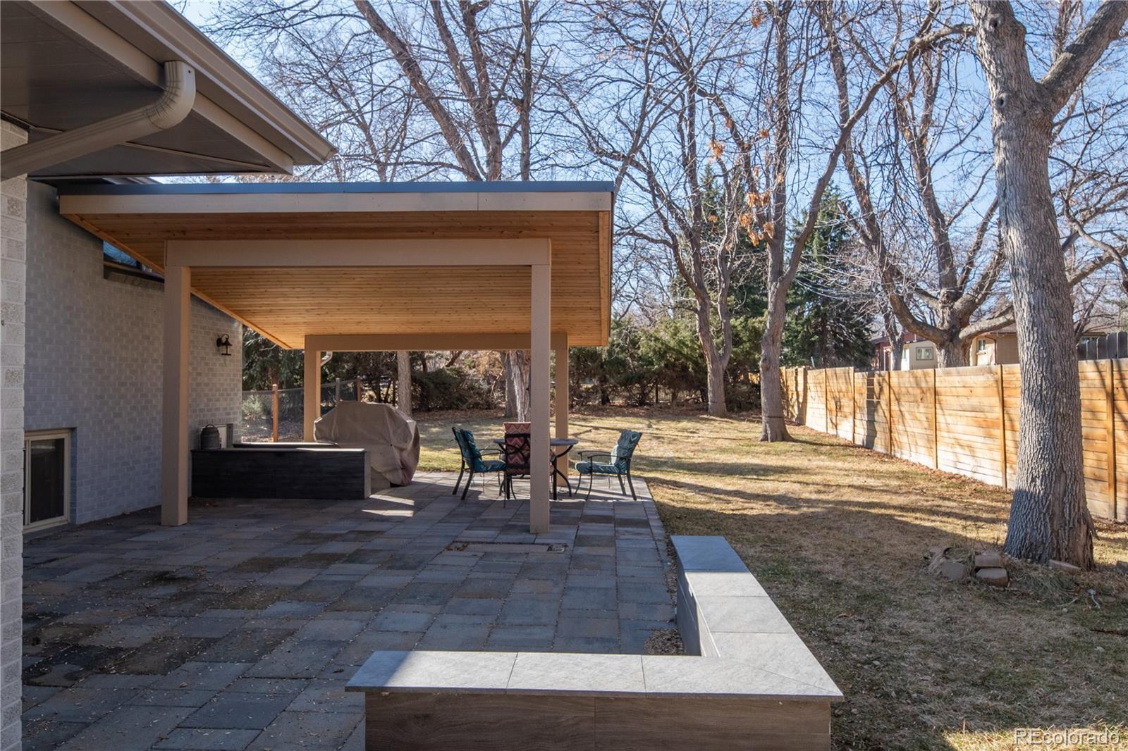 2605 Crabapple Court