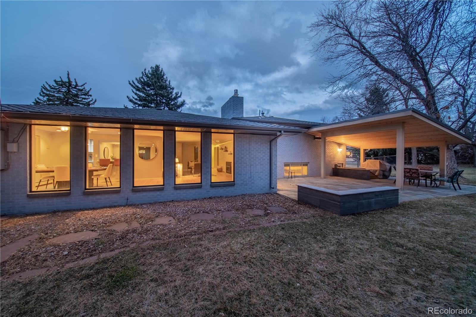 2605 Crabapple Court