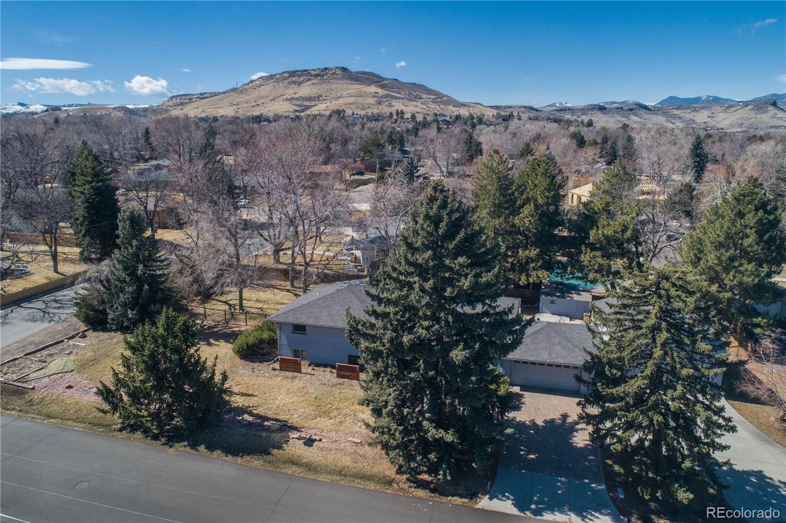 2605 Crabapple Court